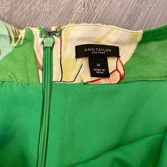 Ann Taylor Factory Tropical long maxi floral skirt, Size 14 - Picture 6 of 8